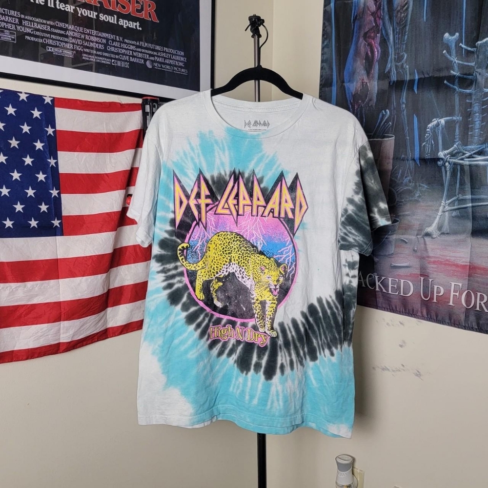 Def Leppard High N' Dry tie dye 80s rock band t-shirt